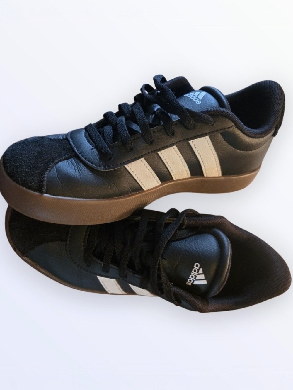 Adidas VL Court 3.0 Suede Gum Sole Black - Kids 4/ Womens 5 EUC